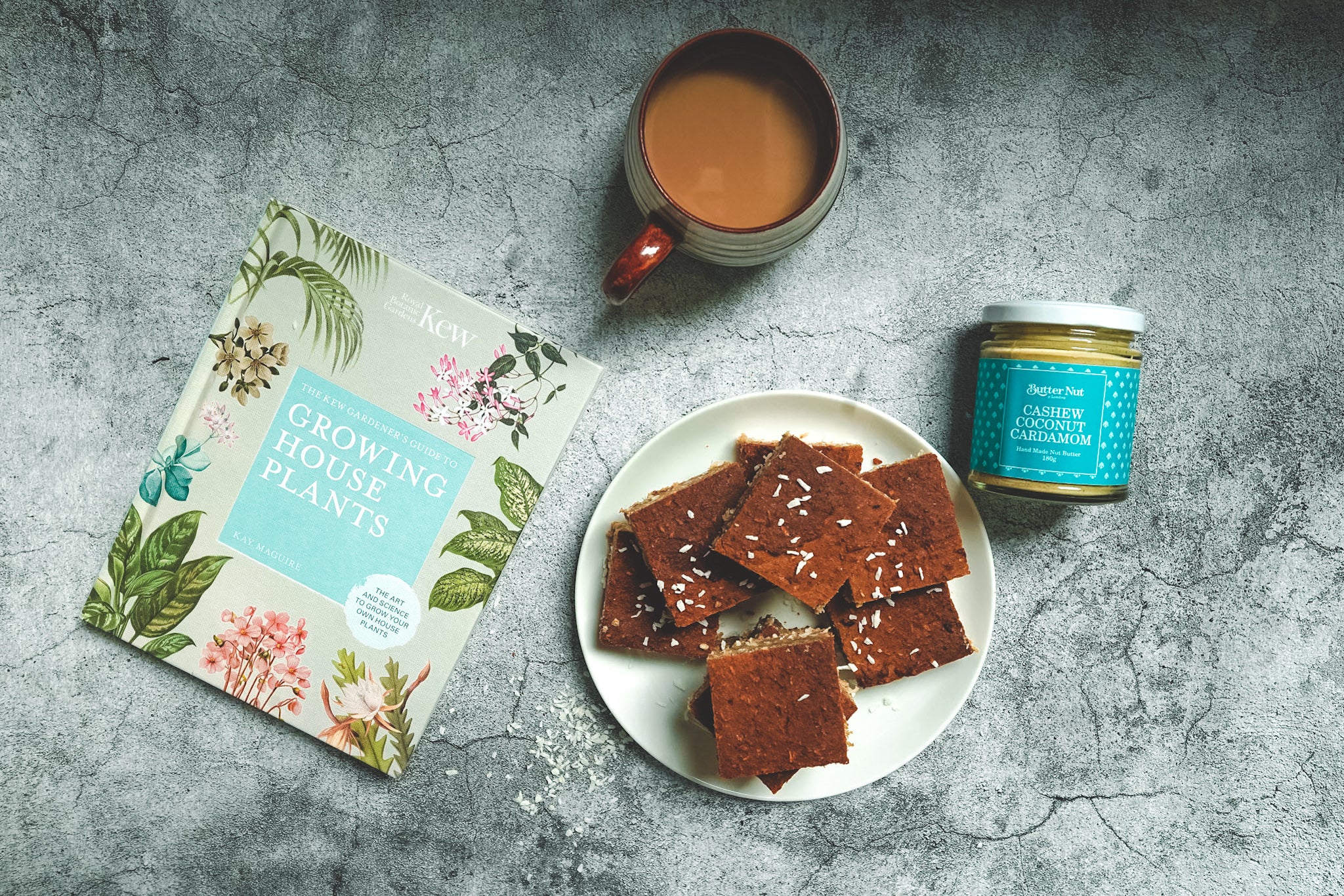 Coconut Cardamom Cashew Butter Blondie Recipe – Vegan